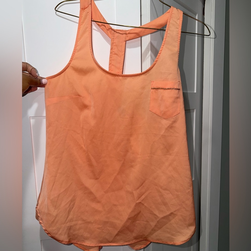 Ladies Peach Sleeveless Tank Top with Back Keyhole